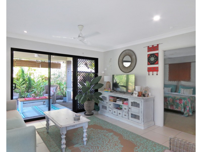1/23 Tea Tree Close, Bowen QLD 4805