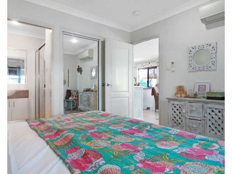 1/23 Tea Tree Close, Bowen QLD 4805