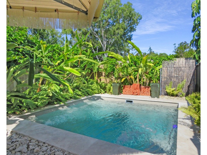 1/23 Tea Tree Close, Bowen QLD 4805