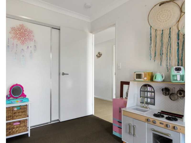 6 Baker Street, Bowen QLD 4805