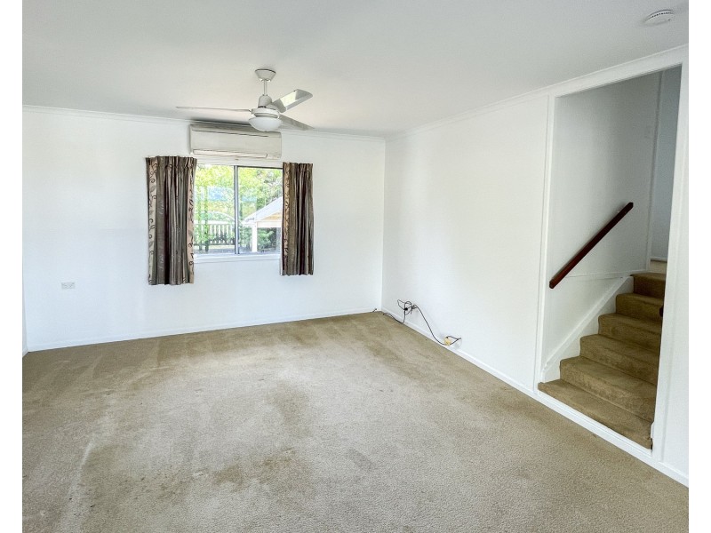 31 Golf Links Road, Bowen QLD 4805