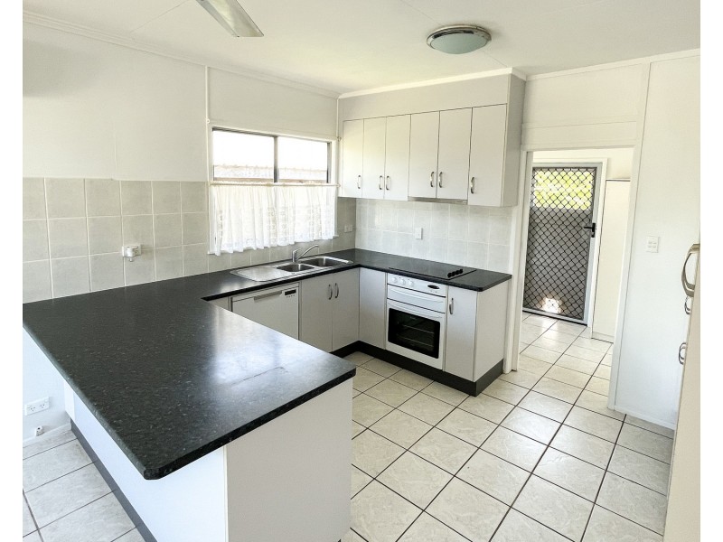31 Golf Links Road, Bowen QLD 4805