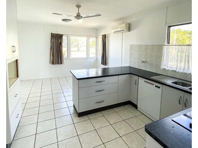31 Golf Links Road, Bowen QLD 4805