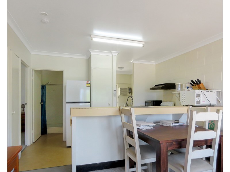 1/10 Poinciana Drive, Bowen QLD 4805