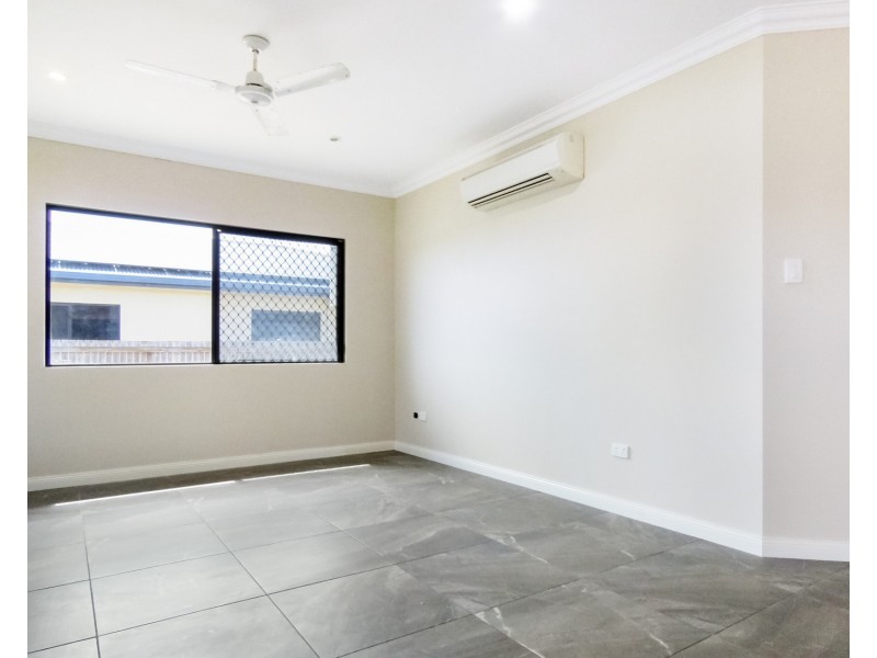 19 Matthews Street, Bowen QLD 4805