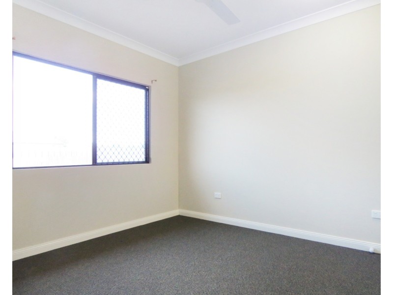 19 Matthews Street, Bowen QLD 4805