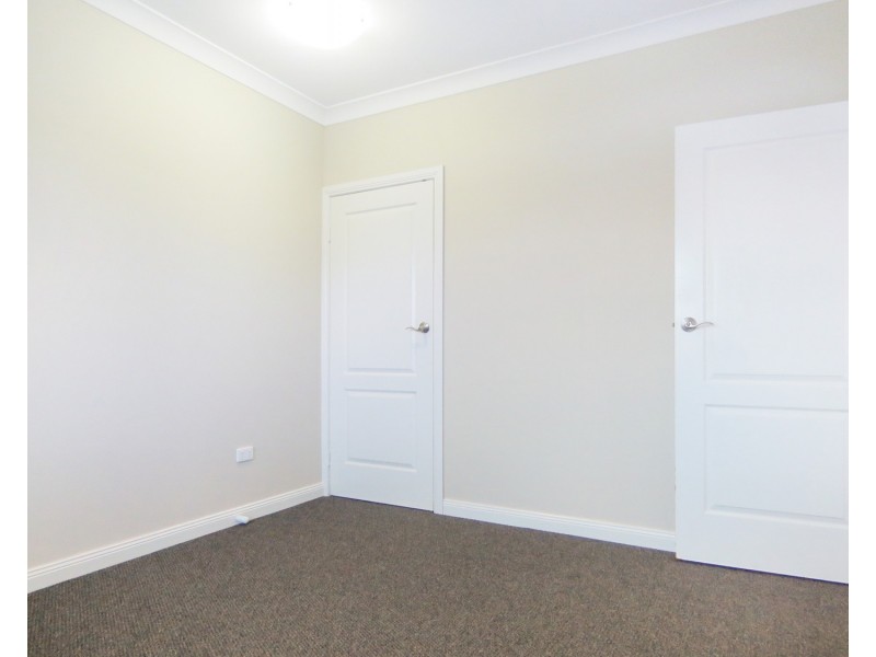 19 Matthews Street, Bowen QLD 4805