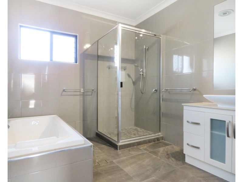 19 Matthews Street, Bowen QLD 4805