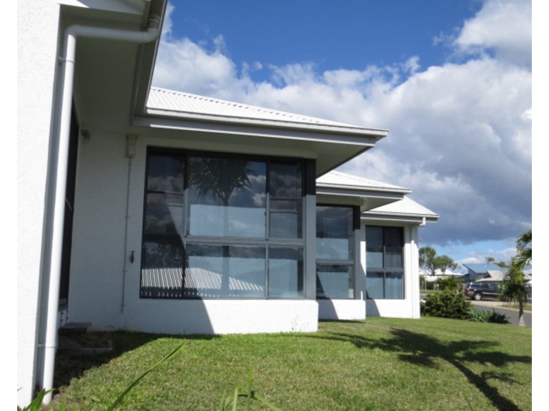 5 – 7 Fairway Drive, Bowen QLD 4805