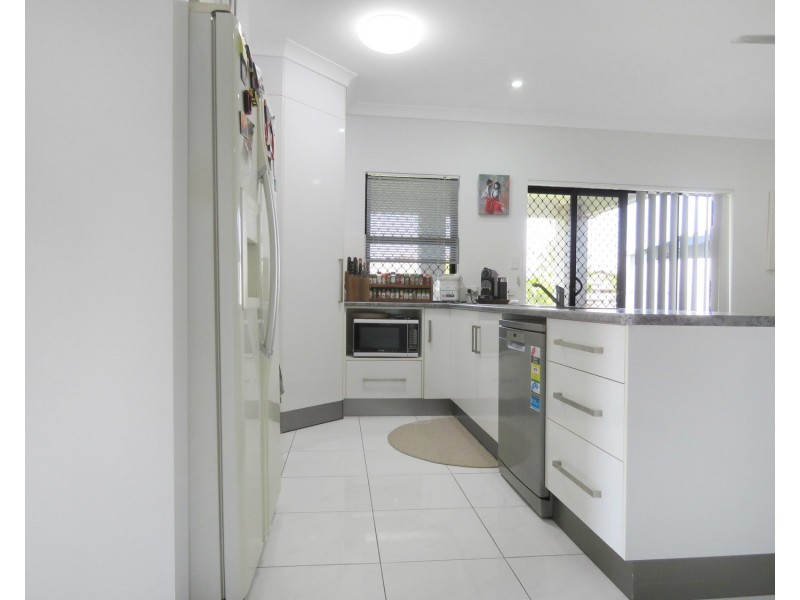 10 Catalina Court, Bowen QLD 4805