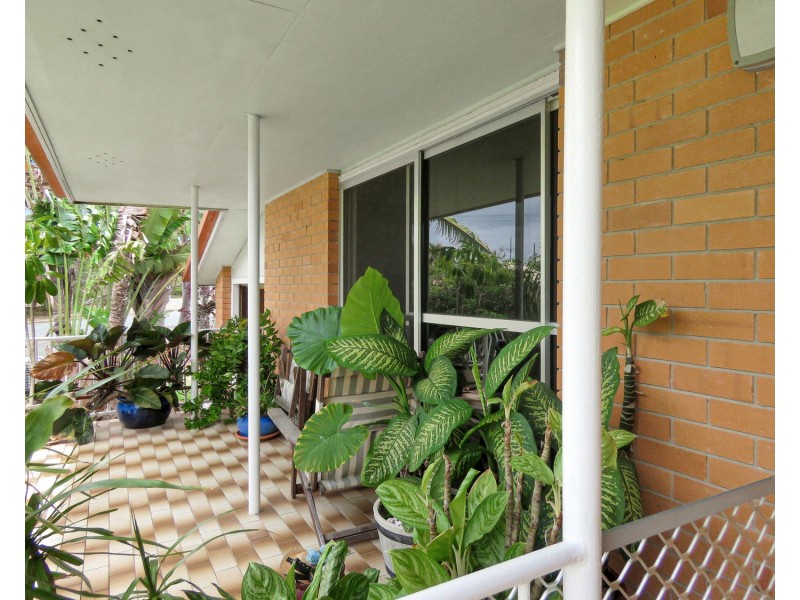 2 Murray Avenue, Bowen QLD 4805