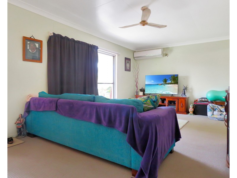 2 Murray Avenue, Bowen QLD 4805