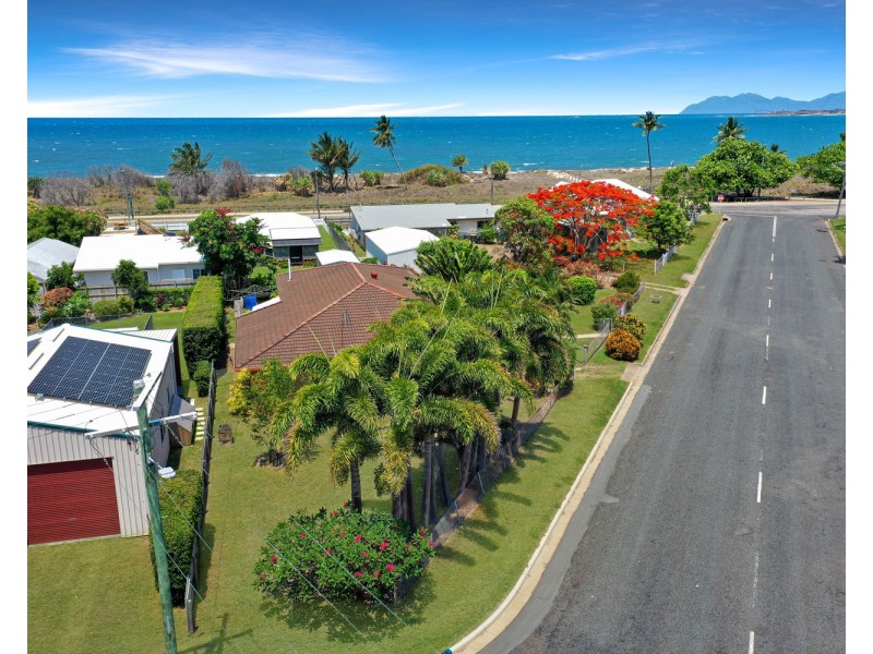 2 Murray Avenue, Bowen QLD 4805