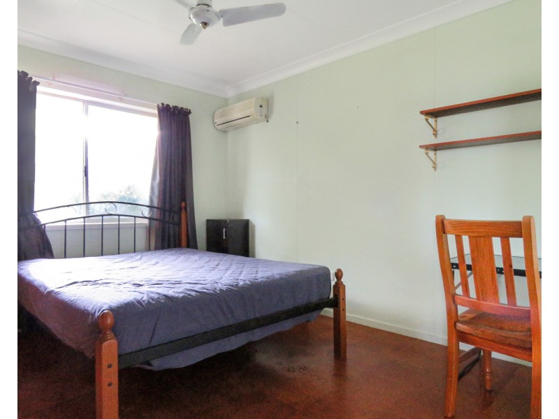 2 Murray Avenue, Bowen QLD 4805
