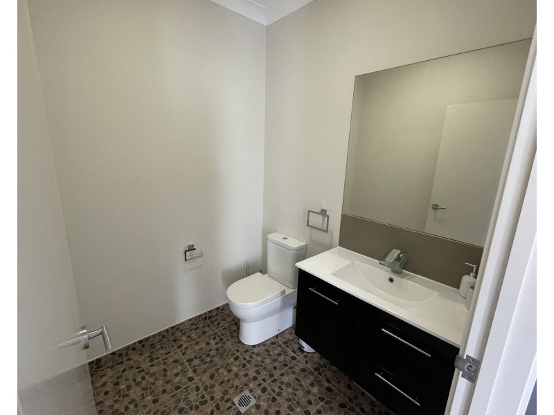 4/27a Leichhardt Street, Bowen QLD 4805