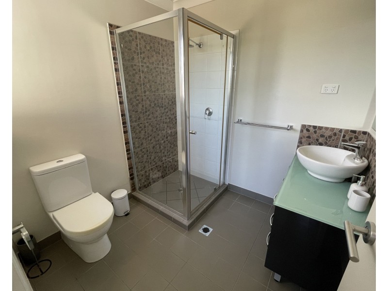 4/27a Leichhardt Street, Bowen QLD 4805
