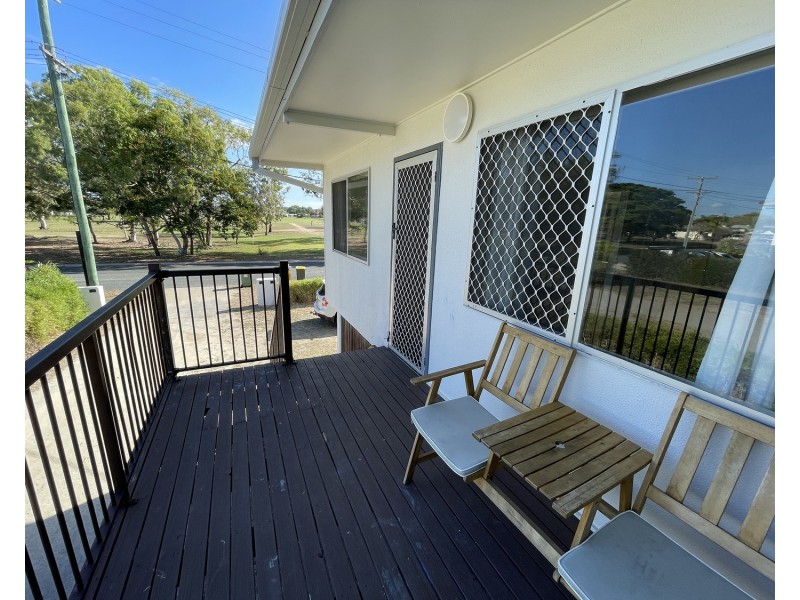 1/12 Verna Street, Bowen QLD 4805