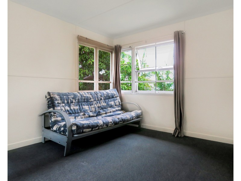 87 Leichhardt Street, Bowen QLD 4805