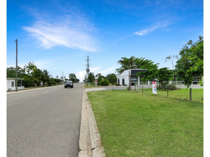 124 Soldiers Road, Bowen QLD 4805