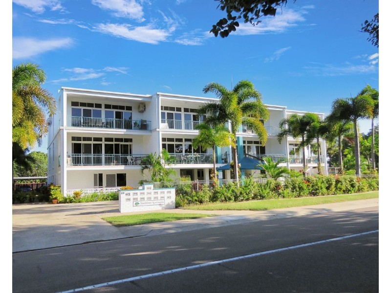 10/89 Horseshoe Bay Road, Bowen QLD 4805