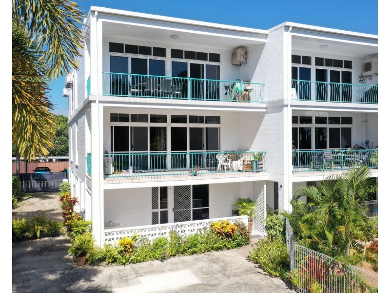 10/89 Horseshoe Bay Road, Bowen QLD 4805