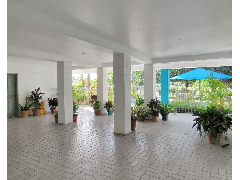 10/89 Horseshoe Bay Road, Bowen QLD 4805