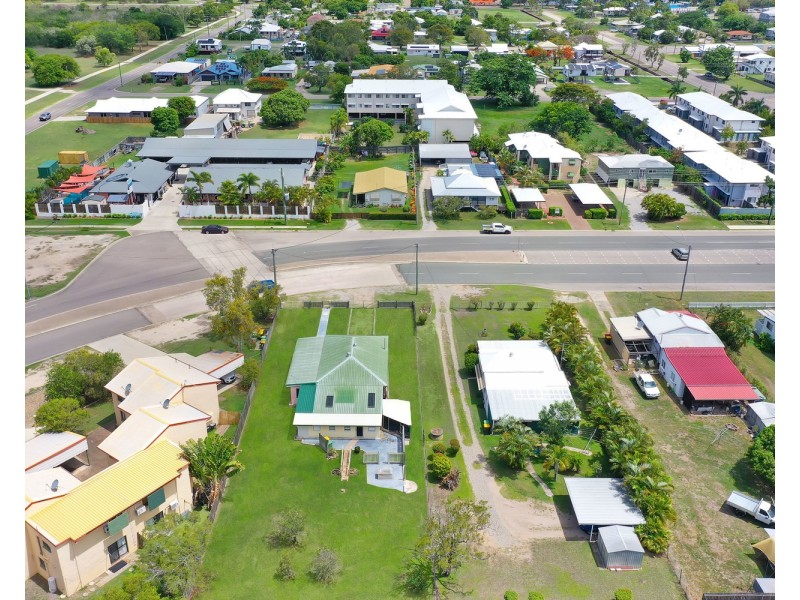 2 Powell Street, Bowen QLD 4805