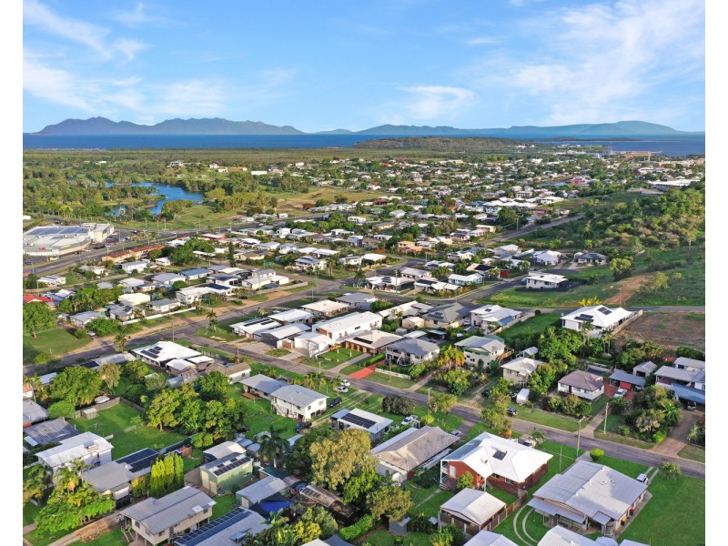 10 Philip Street, Bowen QLD 4805