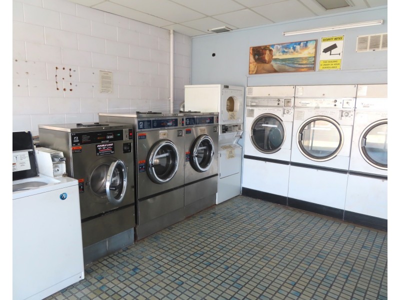 2/17 Gregory Street, Bowen QLD 4805