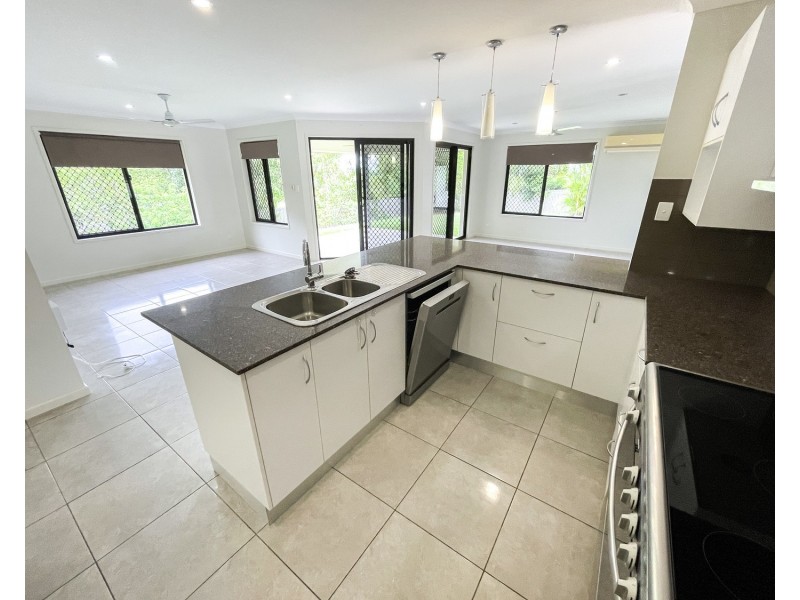 9 Craigie Court, Bowen QLD 4805