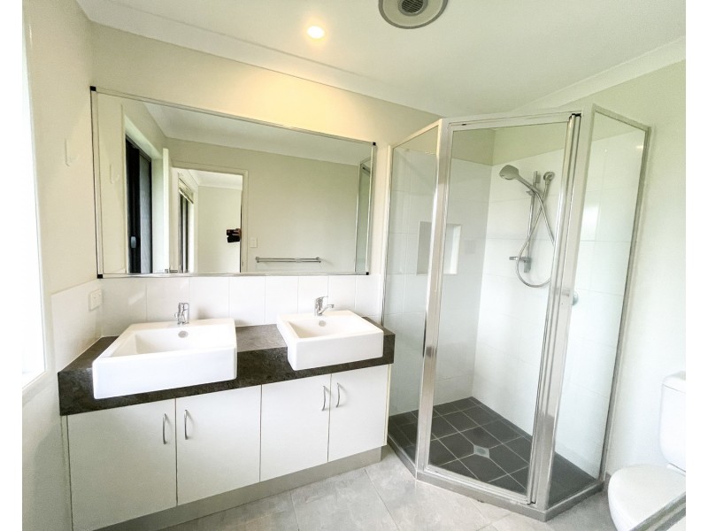 9 Craigie Court, Bowen QLD 4805