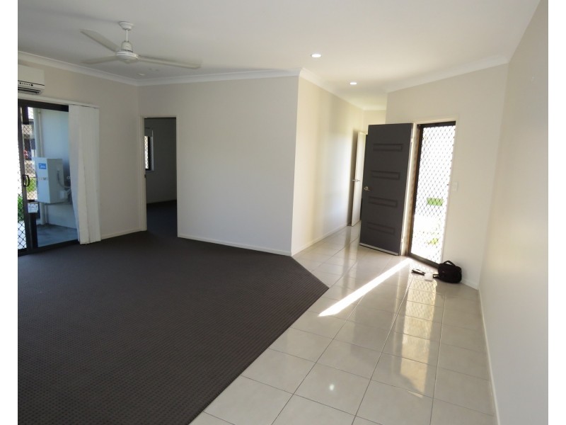 6 Sixth Close, Bowen QLD 4805