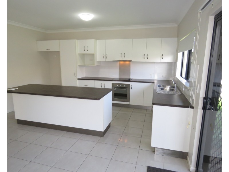 6 Sixth Close, Bowen QLD 4805