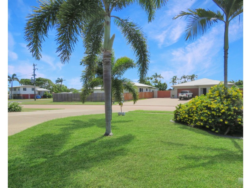 24 Kirkpatrick Court, Bowen QLD 4805