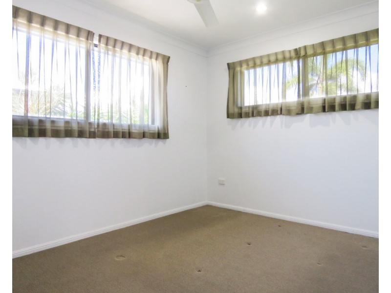 24 Kirkpatrick Court, Bowen QLD 4805