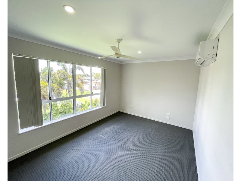 10 Pacific Drive, Bowen QLD 4805