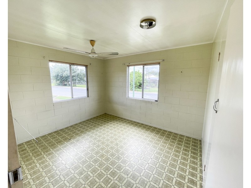 3/10a Don Street, Bowen QLD 4805