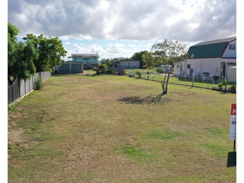 47 Elphinstone Street, Bowen QLD 4805