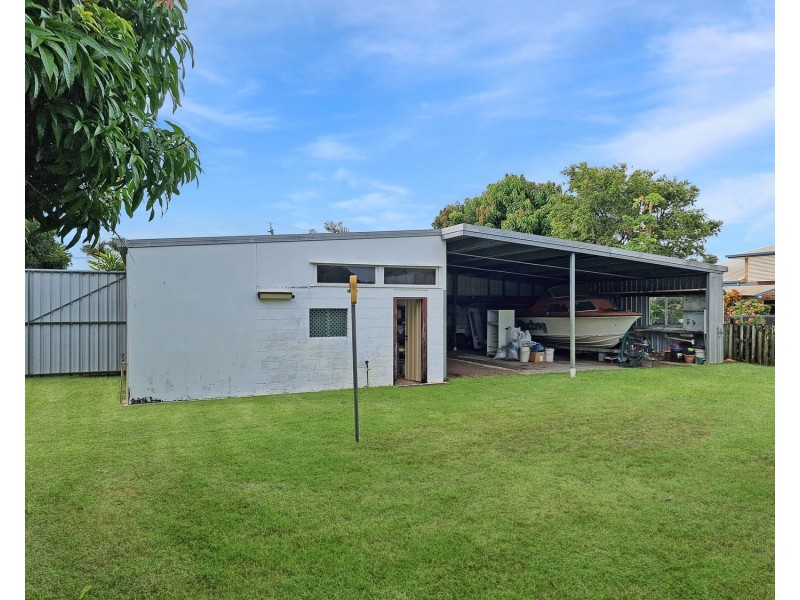 16 Tracey Street, Bowen QLD 4805