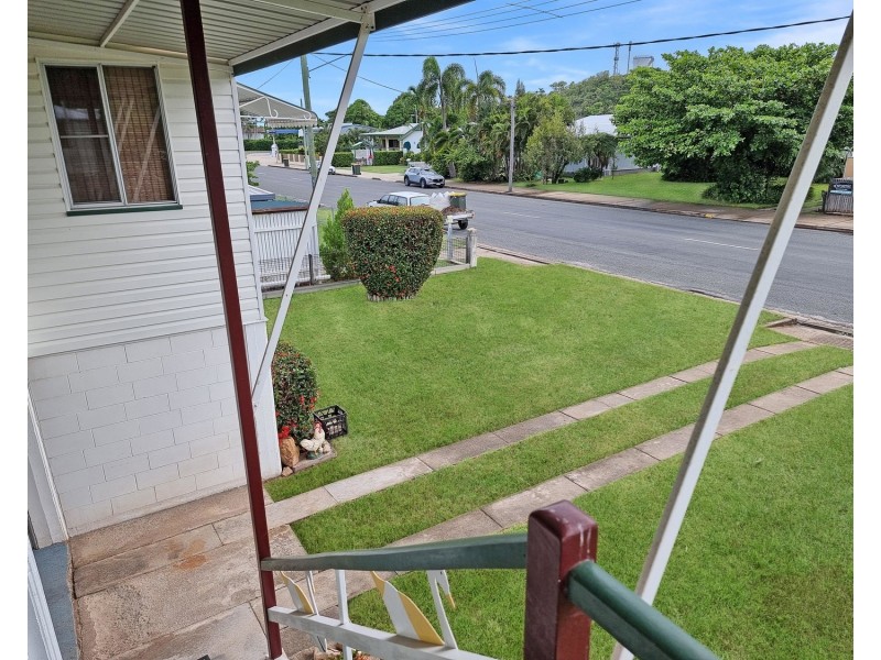16 Tracey Street, Bowen QLD 4805