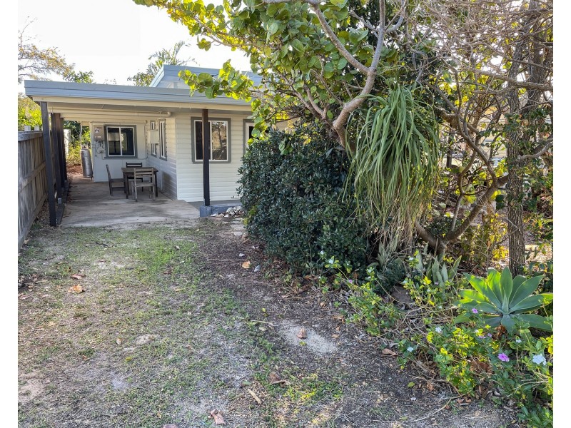 123 Queens Beach Esplanade, Bowen QLD 4805