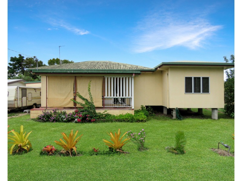 56 Tracey Street, Bowen QLD 4805
