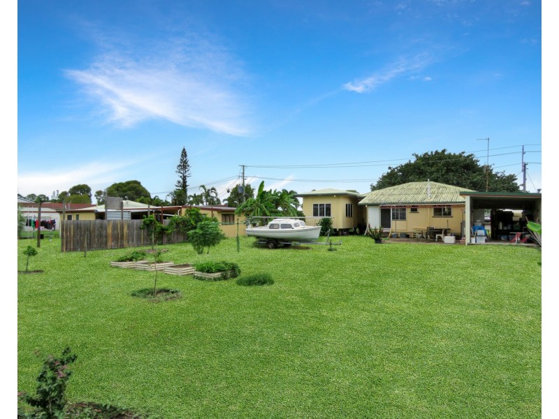 56 Tracey Street, Bowen QLD 4805