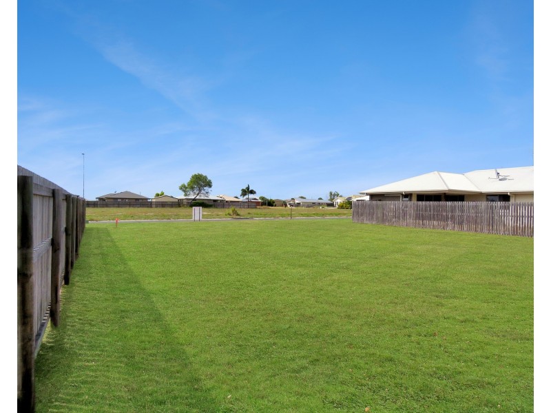 33 Cypress Crescent, Bowen QLD 4805