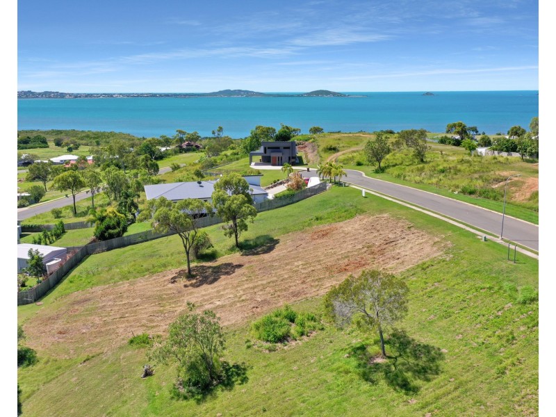17 Harbour View Terrace, Bowen QLD 4805