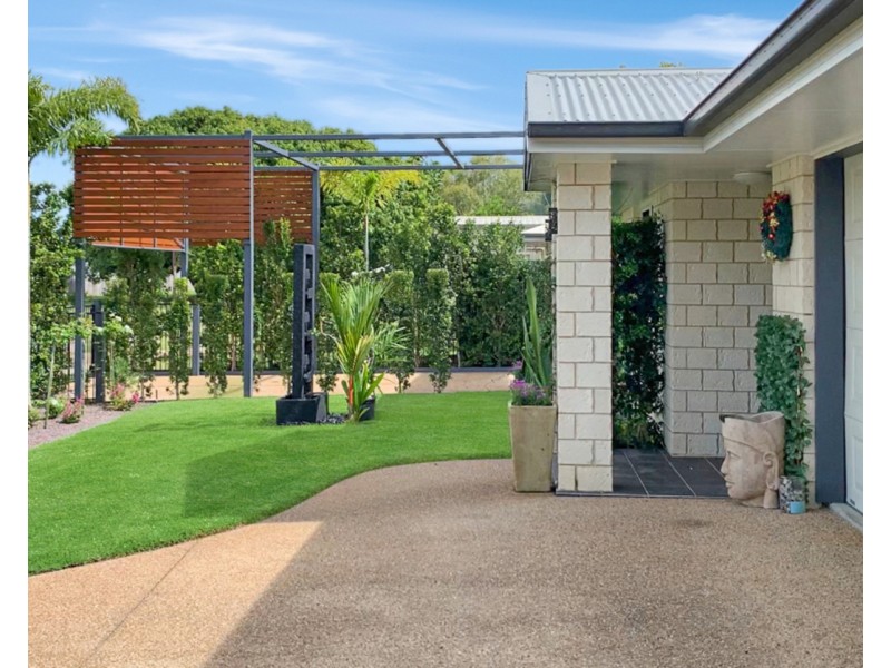 21 Tea Tree Close, Bowen QLD 4805