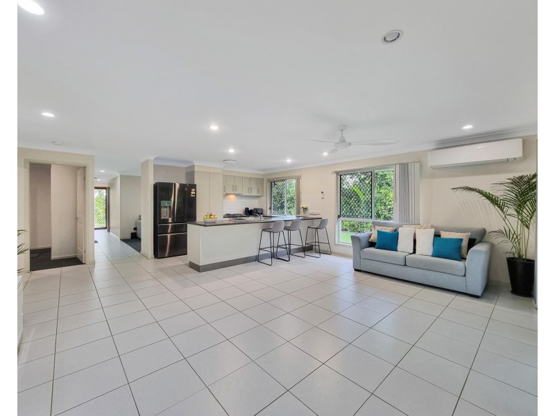 21 Tea Tree Close, Bowen QLD 4805
