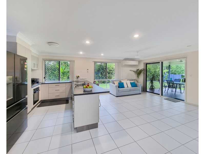 21 Tea Tree Close, Bowen QLD 4805