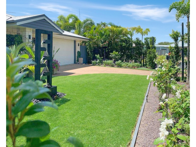 21 Tea Tree Close, Bowen QLD 4805