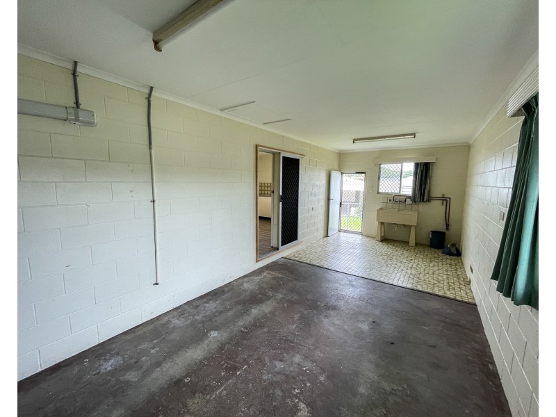 117 Hillview Road, Bowen QLD 4805